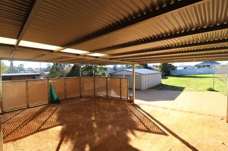 Property photo of 20 Cowper Street Young NSW 2594