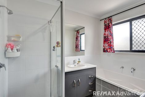 Property photo of 7 Lilly Place Ningi QLD 4511