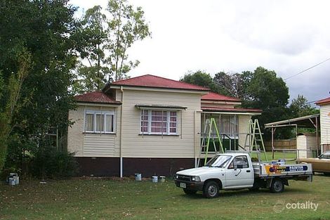 18 Newtown St, East Ipswich, QLD 4305