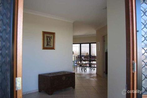 Property photo of 23 Pelling Close Kanimbla QLD 4870