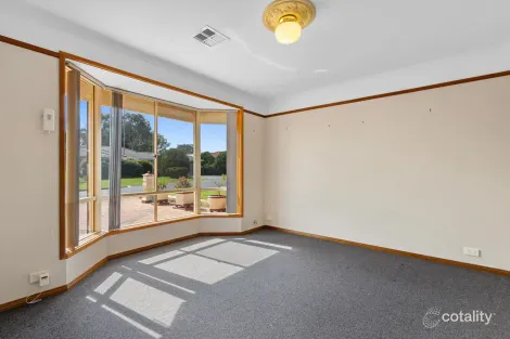 Property photo of 2 Enmore Drive Craigmore SA 5114