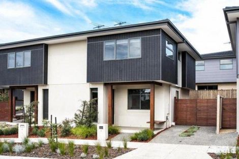 Property photo of 7 Park Avenue West Footscray VIC 3012