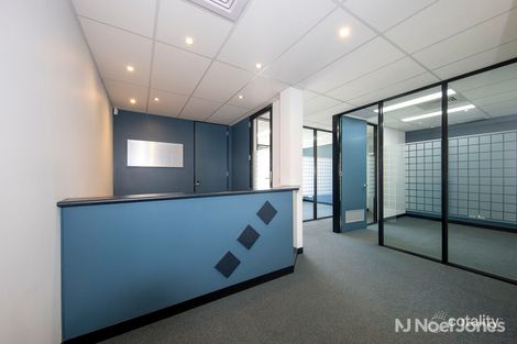 1a/33-37 Heatherdale Rd, Ringwood, VIC 3134