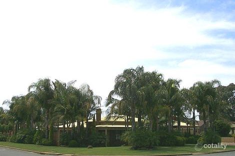 8 Calley Dr, Leeming, WA 6149