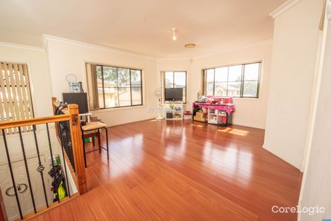 Property photo of 13 Kneale Close Edensor Park NSW 2176