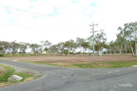 203 Miran Khan Dr, Armstrong Beach, QLD 4737