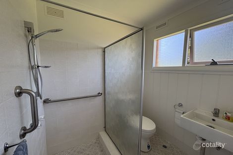 Property photo of 106 Robert Street South Tamworth NSW 2340