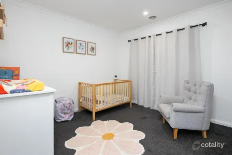 Property photo of 14 Nolan Street Lloyd NSW 2650