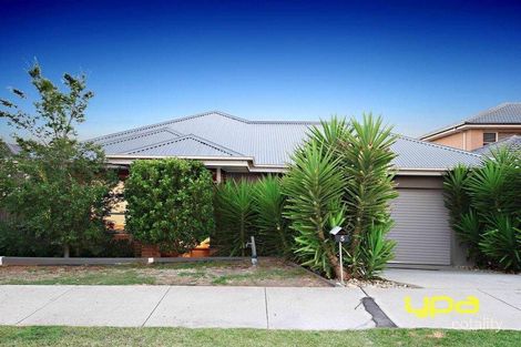 Property photo of 5 Carisbrook Street Caroline Springs VIC 3023