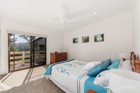 Property photo of 16 Aringa Way Tallebudgera QLD 4228