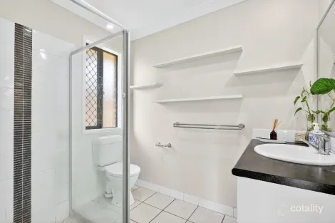 Property photo of 4 Whitlock Drive Rothwell QLD 4022