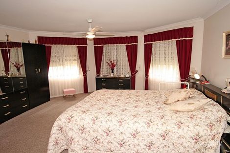 Property photo of 6 Crown Place Wannanup WA 6210