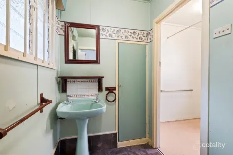 Property photo of 16 Thomas Street Kangaroo Point QLD 4169