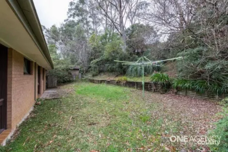 Property photo of 3 Derain Crescent Hazelbrook NSW 2779