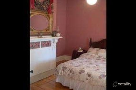 Property photo of 19 Valley Fair Rise Macs Cove VIC 3723