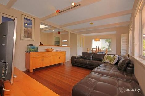Property photo of 5 Woodglen Crescent Mollymook Beach NSW 2539