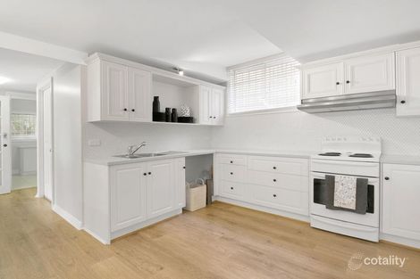 Property photo of 29 Leigh Street Coorparoo QLD 4151