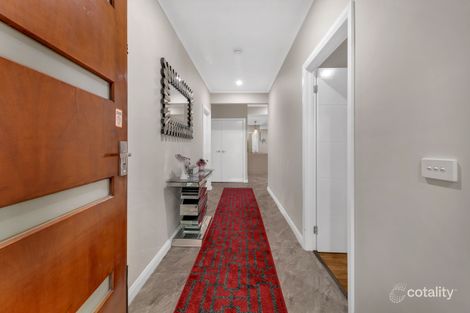 Property photo of 34 Trumpeter Drive Tarneit VIC 3029