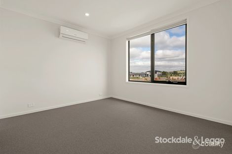 118 Highlander Dr, Craigieburn, VIC 3064