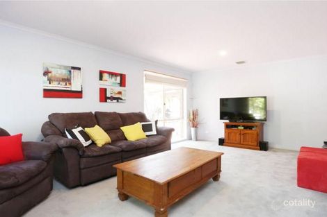 Property photo of 89 Glenbruar Drive Hillside VIC 3037