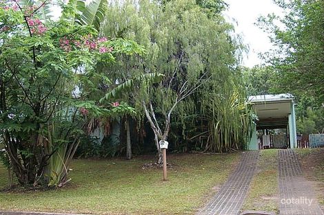Property photo of 13 Melinga Close Caravonica QLD 4878