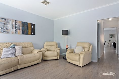 Property photo of 10 Pickard Circuit Woodcroft SA 5162