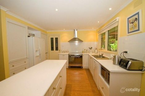 Property photo of 95 Killearn Road Launching Place VIC 3139