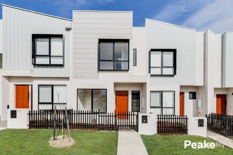 Property photo of 18 Carnival Boulevard Berwick VIC 3806