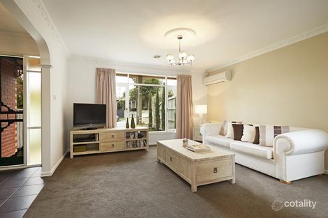 Property photo of 2/2 James Avenue Kew VIC 3101