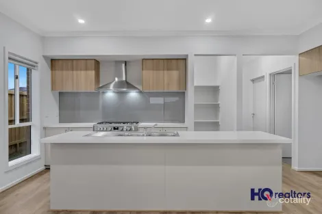 Property photo of 9 Yucca Street Wyndham Vale VIC 3024