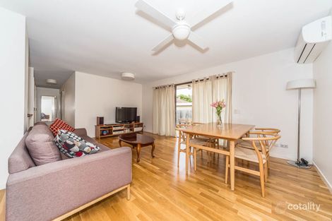Property photo of 2/3 Botanical Drive Labrador QLD 4215