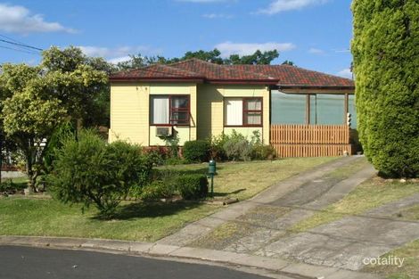 7 Hall Pl, Guildford West, NSW 2161