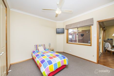 Property photo of 4 Balladonia Place Jerrabomberra NSW 2619