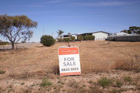 Property photo of 10 The Esplanade Tickera SA 5555