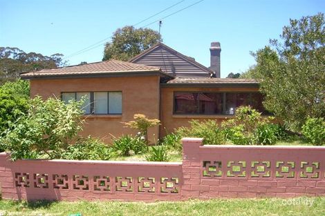 Property photo of 42 Freelander Avenue Katoomba NSW 2780