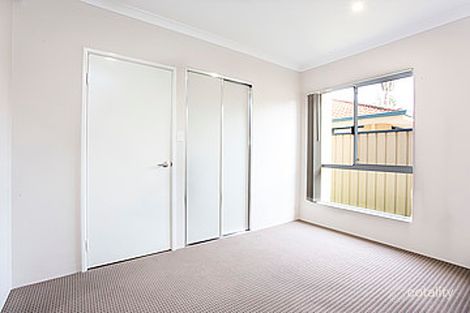Property photo of 1/4 Central Terrace Beckenham WA 6107