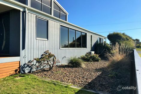 Property photo of 2 Lagoon Esplanade Scamander TAS 7215
