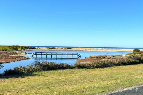Property photo of 2 Lagoon Esplanade Scamander TAS 7215