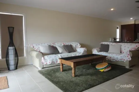 Property photo of 22 Coolum Street Point Cook VIC 3030