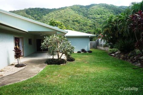 8 Kentia St, Palm Cove, QLD 4879