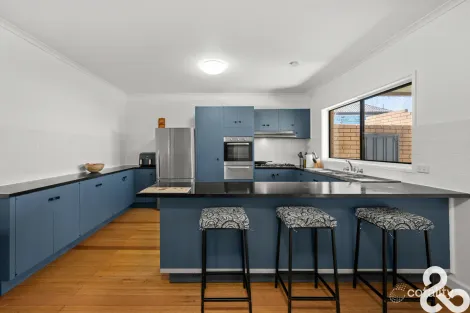 Property photo of 5 Mindoro Crescent Lalor VIC 3075