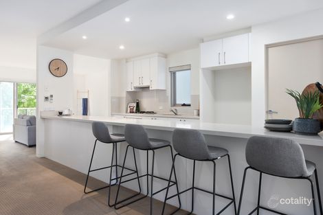 Property photo of 15/4-12 Fisher Parade Ascot Vale VIC 3032