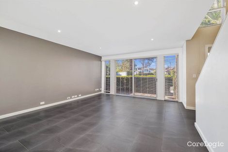 Property photo of 2 Waterstone Crescent Bella Vista NSW 2153