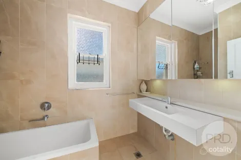 Property photo of 223 Gurwood Street Wagga Wagga NSW 2650