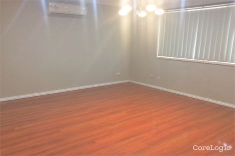 Property photo of 7 Kelso Place St Andrews NSW 2566