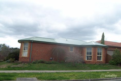 12 Kendall Dr, Narre Warren, VIC 3805