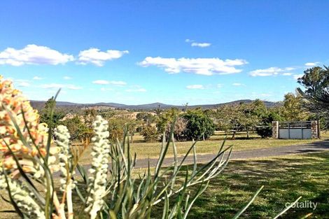 Property photo of 23 Graham Court Hatton Vale QLD 4341