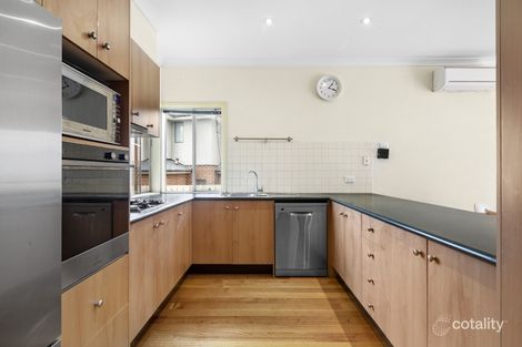 Property photo of 2/36 Jindabyne Avenue Chadstone VIC 3148