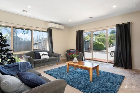 Property photo of 2/17 Iris Crescent Boronia VIC 3155