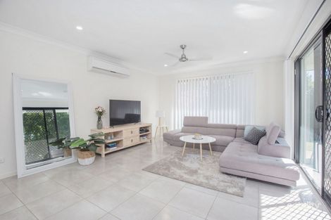 Property photo of 10 Olivia Close Coomera QLD 4209
